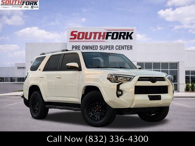 2022 Toyota 4Runner SR5