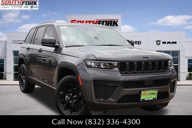 2026 Jeep Grand Cherokee Laredo