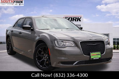 2019 Chrysler 300
